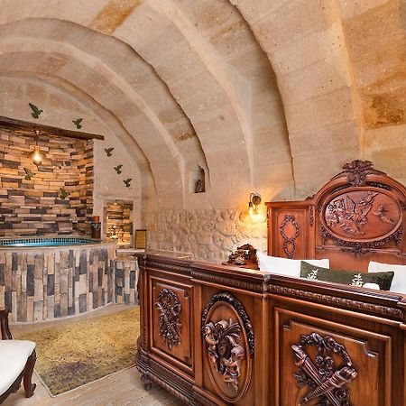 Elysion Cave Suites Юргюп Екстериор снимка