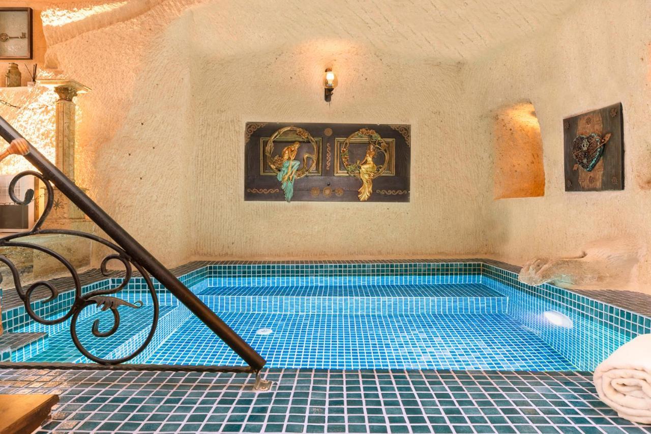 Elysion Cave Suites Юргюп Екстериор снимка