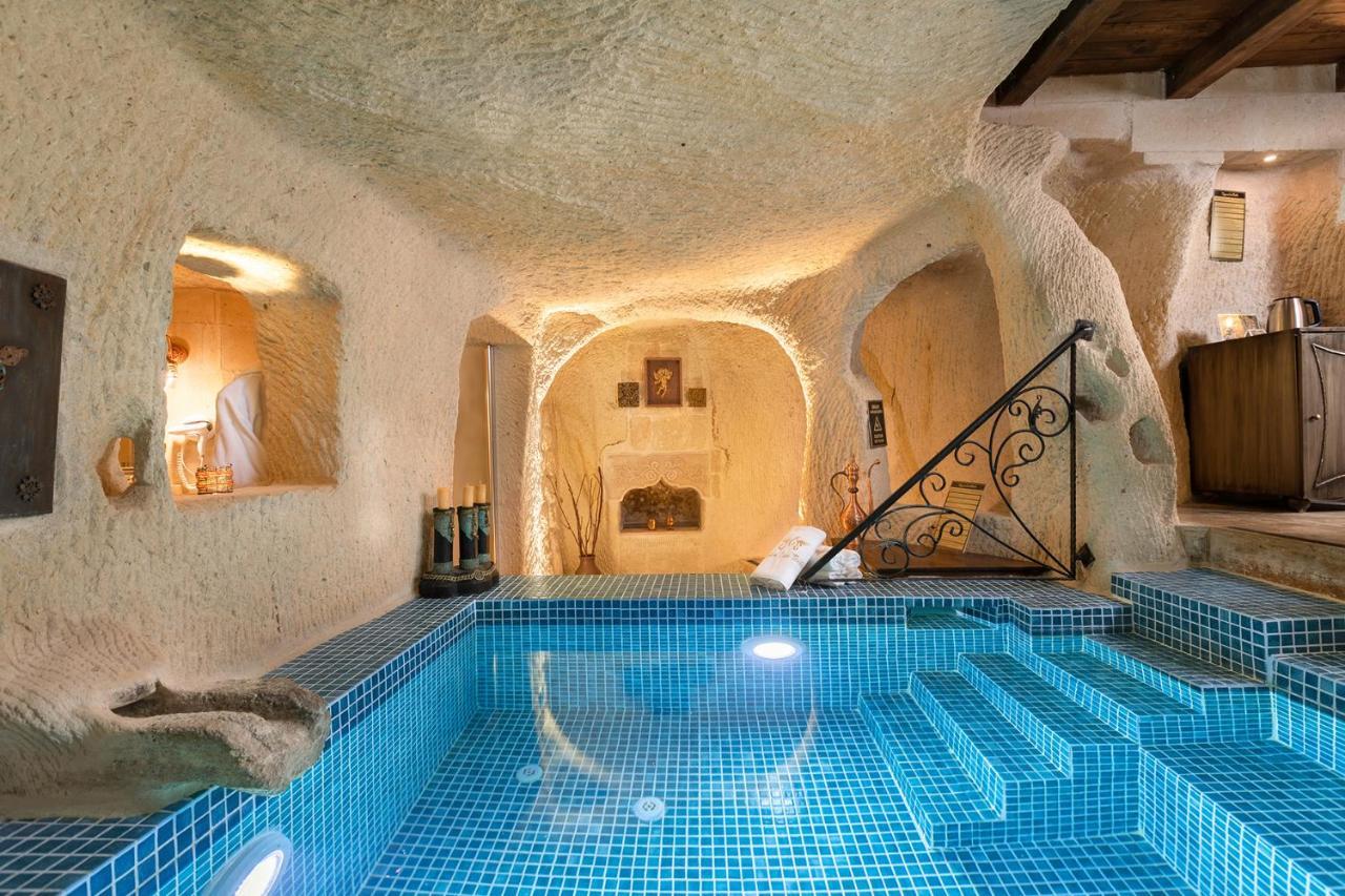 Elysion Cave Suites Юргюп Екстериор снимка