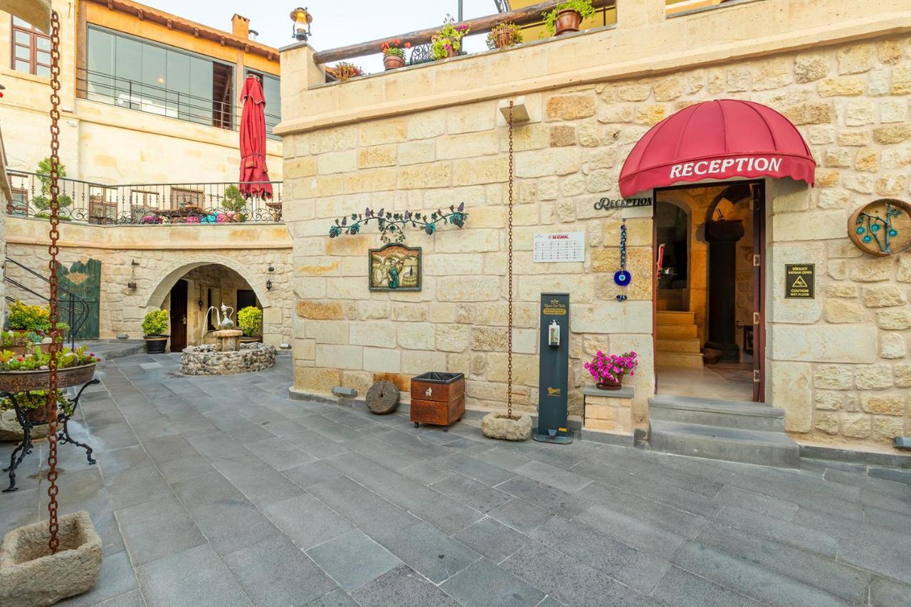 Elysion Cave Suites Юргюп Екстериор снимка